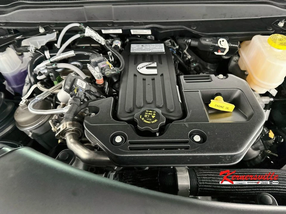 2026 Ram 4500 & 5500 - Image 18 of 21