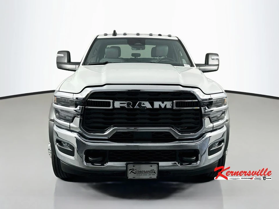 2026 Ram 4500 & 5500 - Image 2 of 20