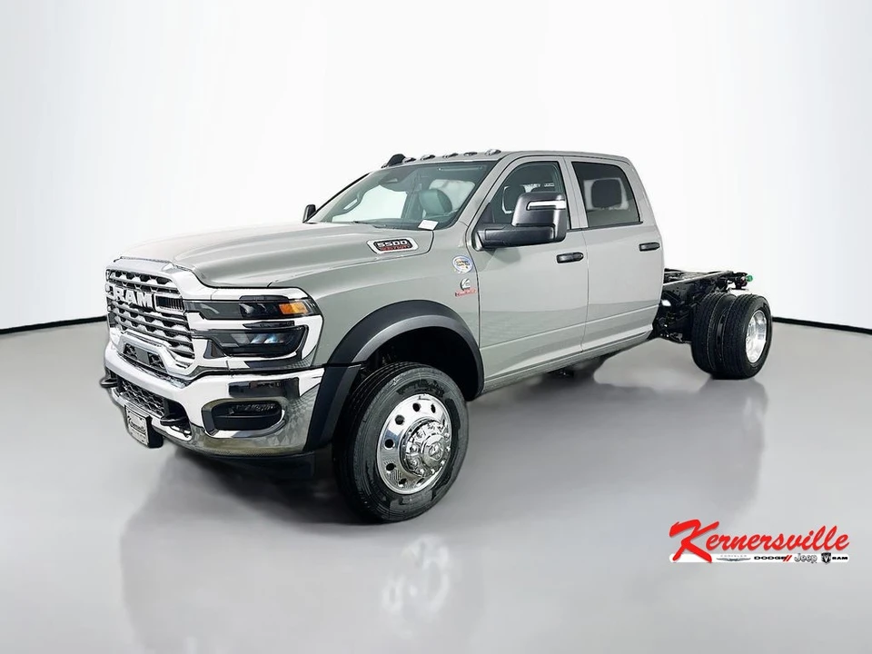 2026 Ram 4500 & 5500 - Image 3 of 21