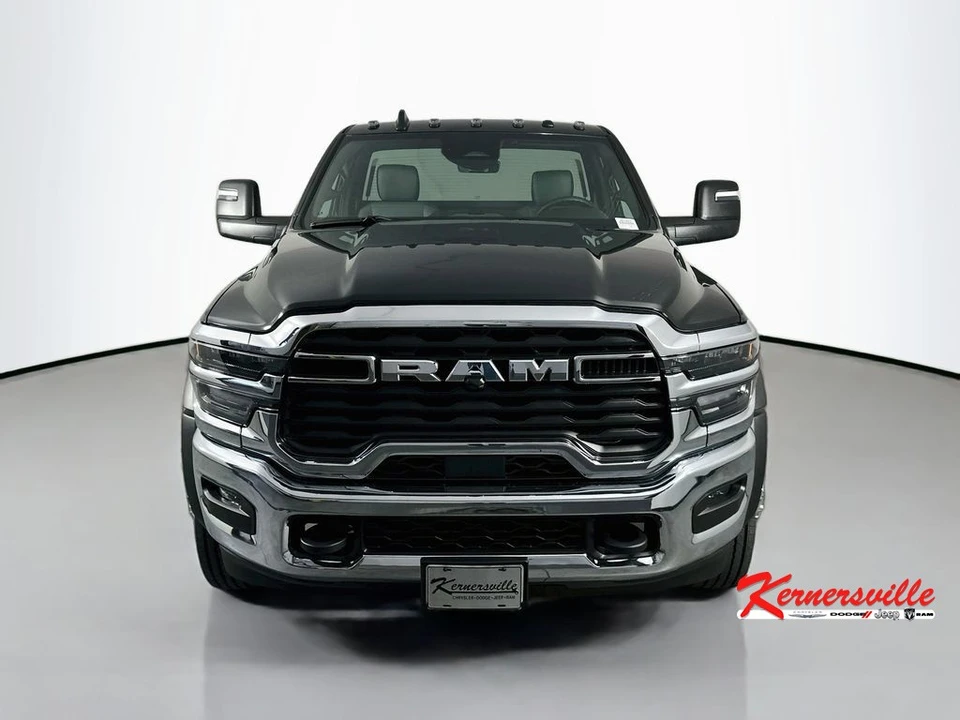 2026 Ram 4500 & 5500 - Image 2 of 20
