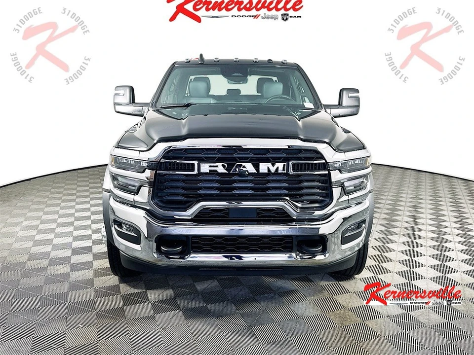 2026 Ram 4500 & 5500 - Image 2 of 21