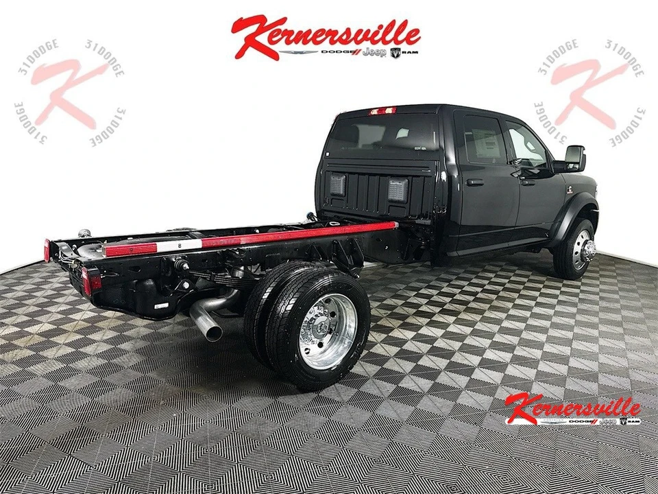 2026 Ram 4500 & 5500 - Image 7 of 21