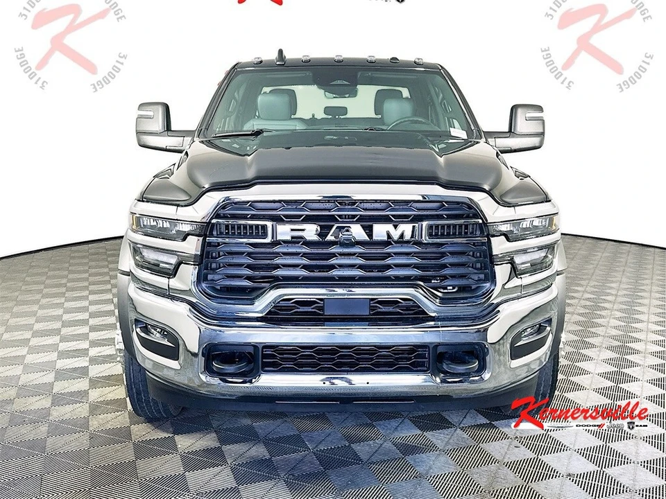 2026 Ram 4500 & 5500 - Image 2 of 12