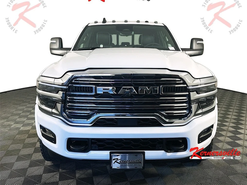 2026 Ram 4500 & 5500 - Image 2 of 19