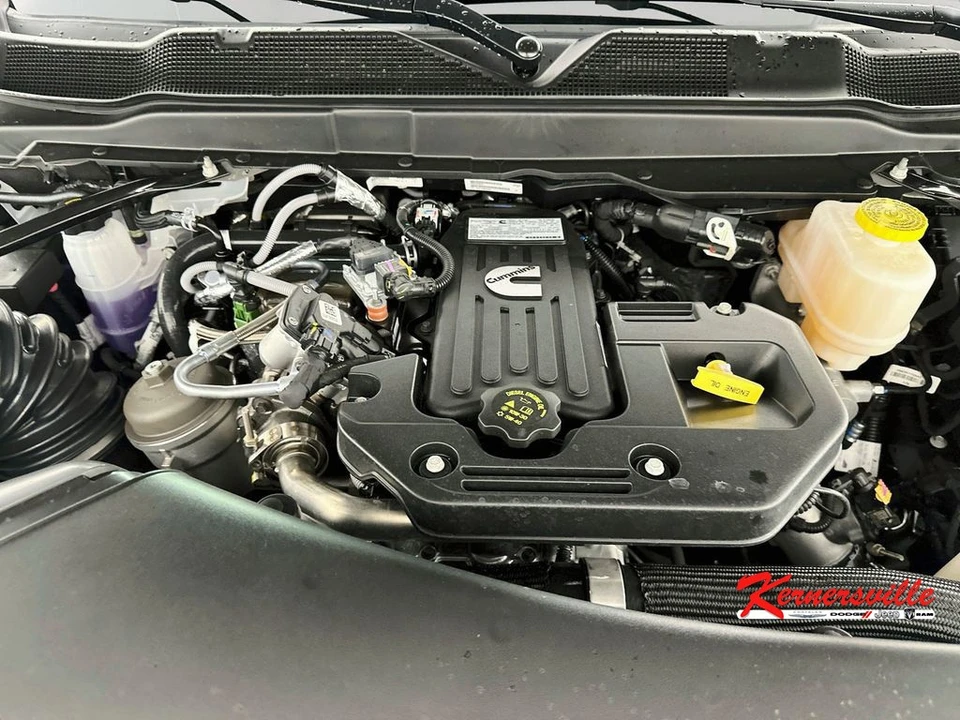 2026 Ram 4500 & 5500 - Image 16 of 20