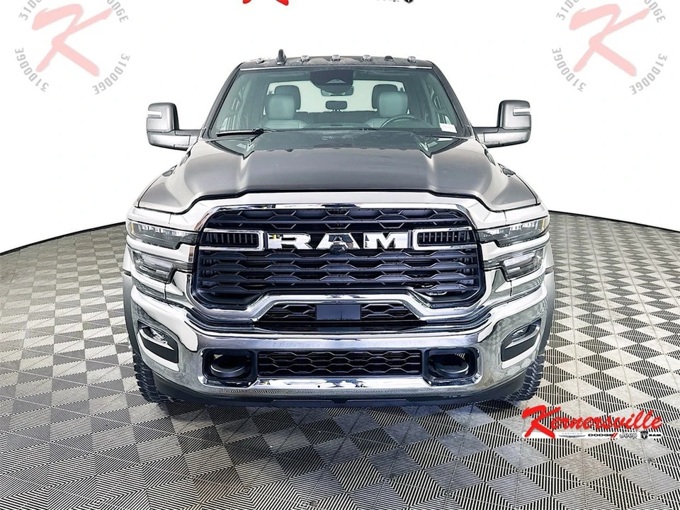 2026 Ram 4500 & 5500 - Image 2 of 12