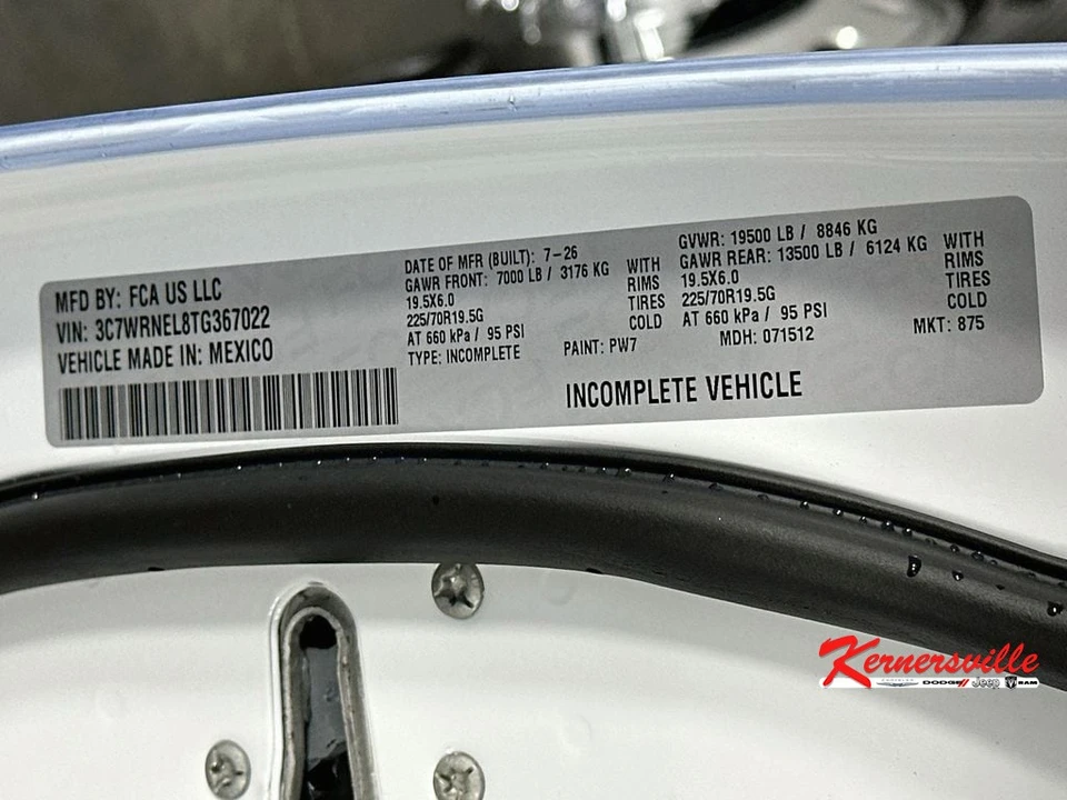 2026 Ram 4500 & 5500 - Image 17 of 20