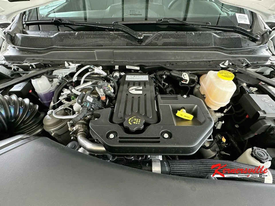 2026 Ram 4500 & 5500 - Image 16 of 20