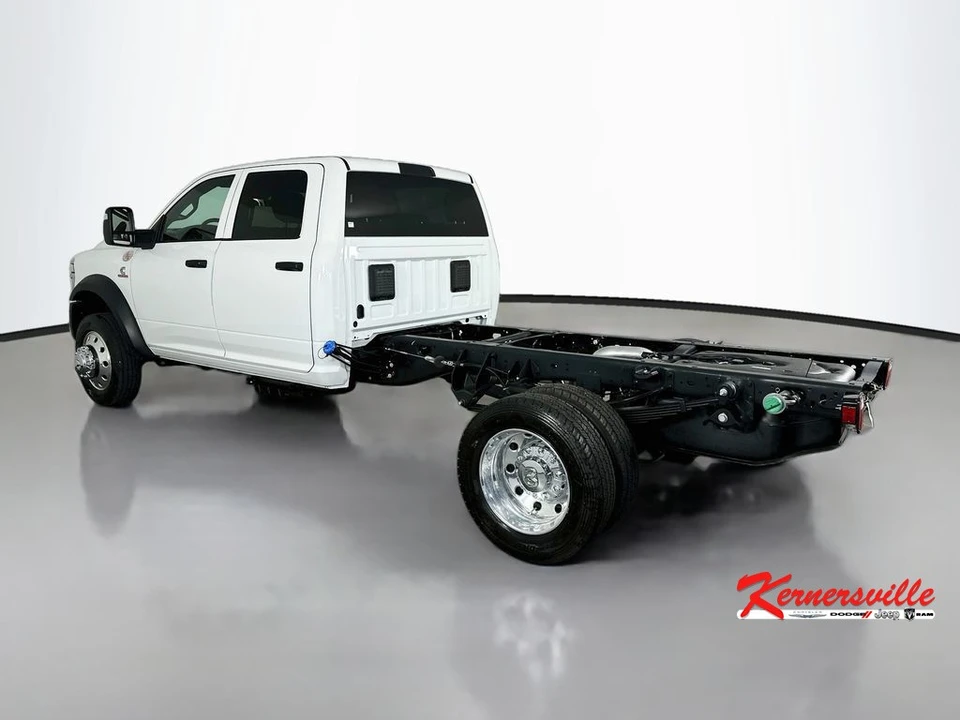 2026 Ram 4500 & 5500 - Image 5 of 20