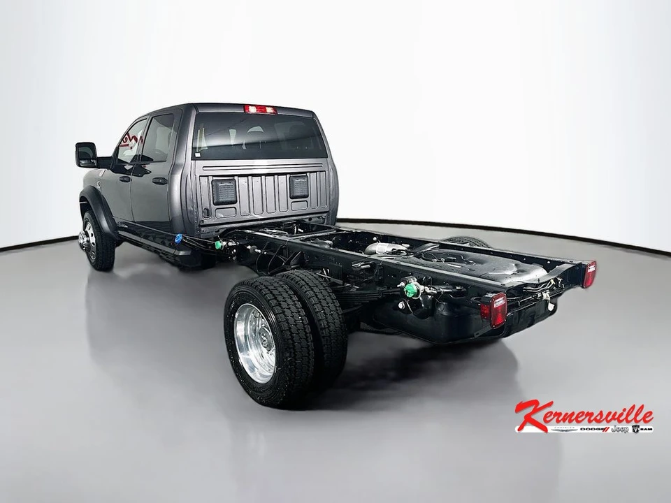 2026 Ram 4500 & 5500 - Image 5 of 20