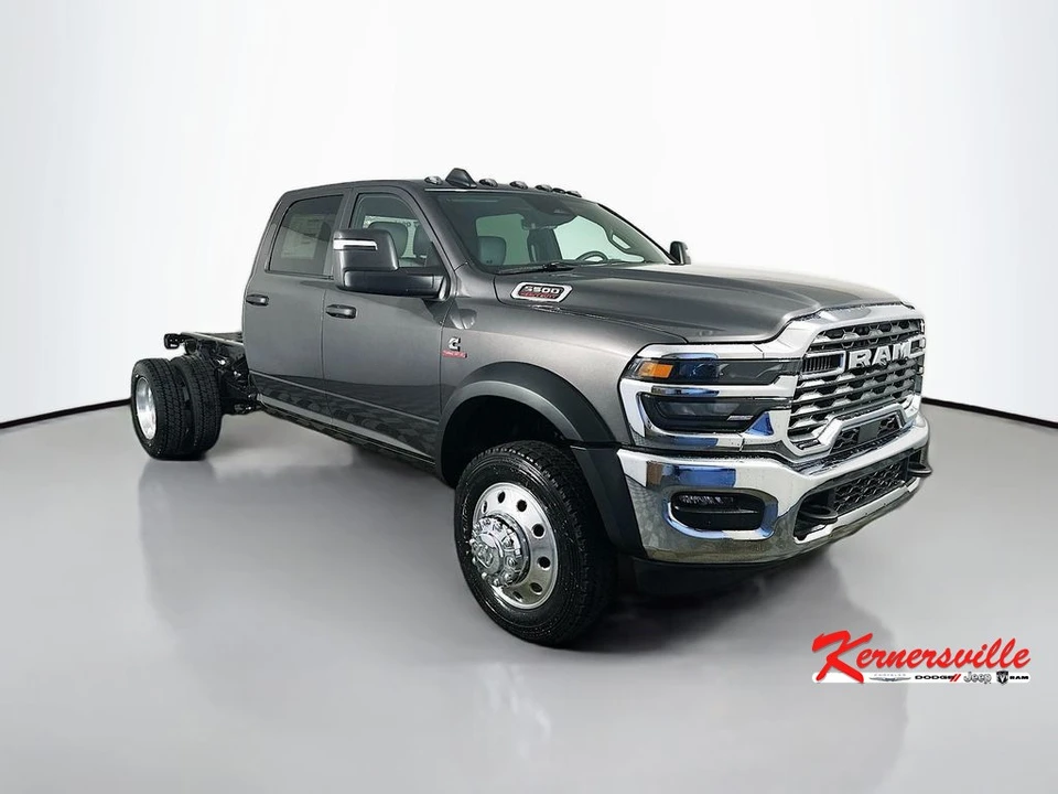 2026 Ram 4500 & 5500 - Image 2 of 12