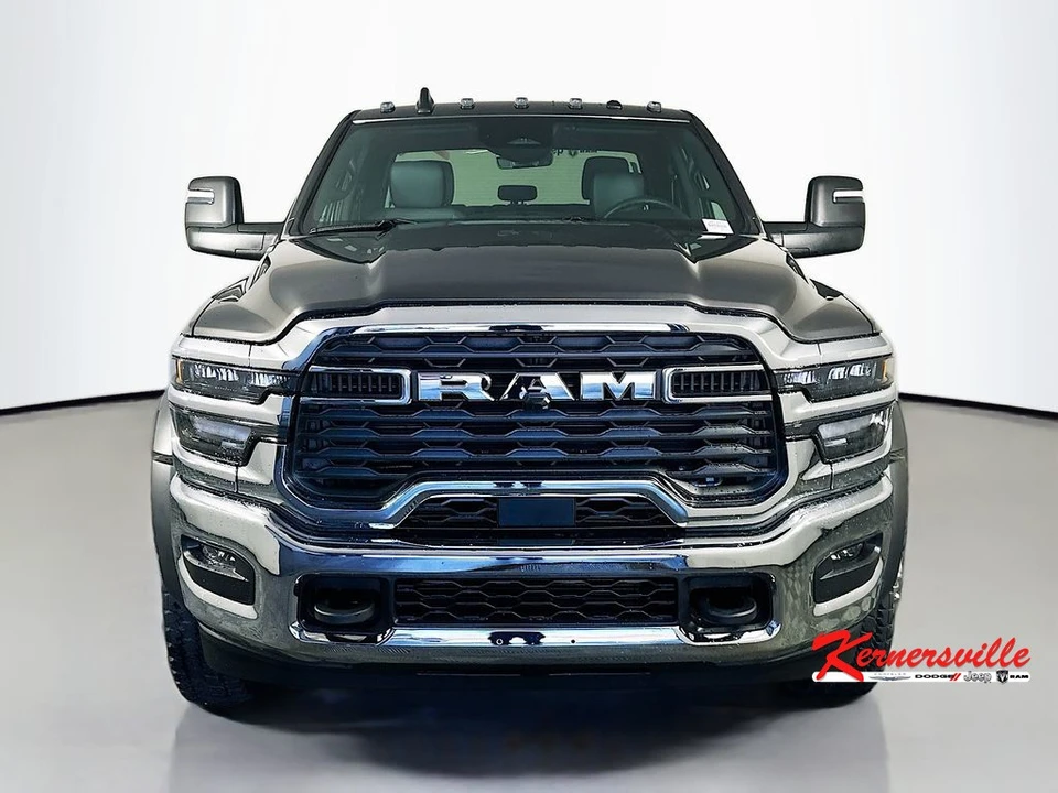 2026 Ram 4500 & 5500 - Image 2 of 21