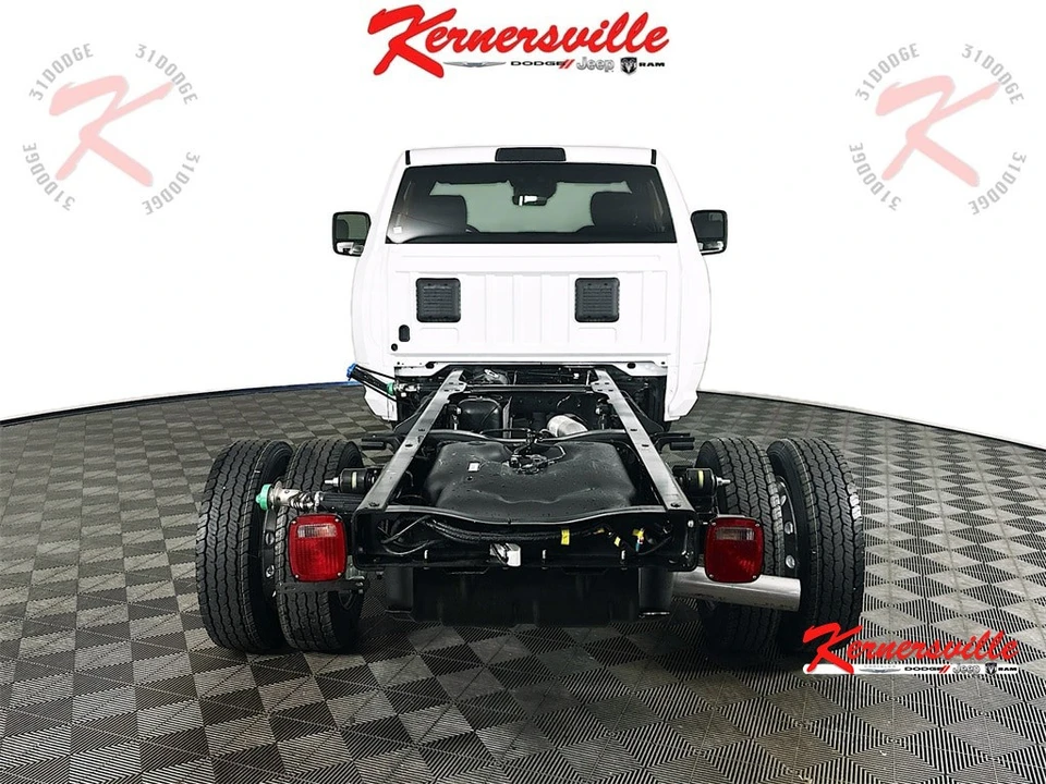 2026 Ram 4500 & 5500 - Image 6 of 20