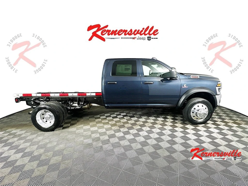 2026 Ram 4500 & 5500 - Image 8 of 21
