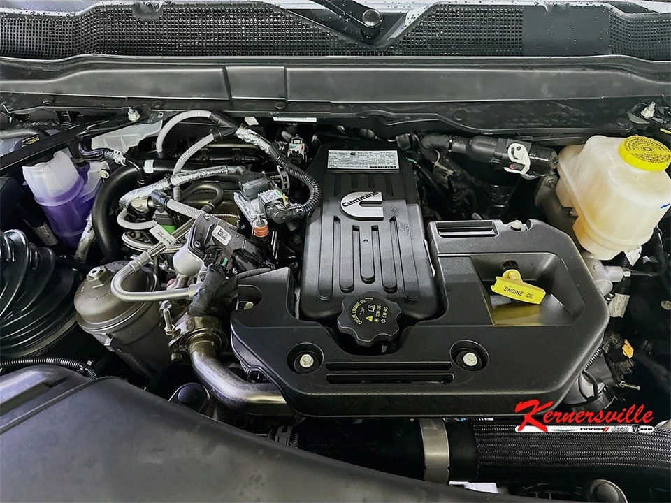 2026 Ram 4500 & 5500 - Image 18 of 21