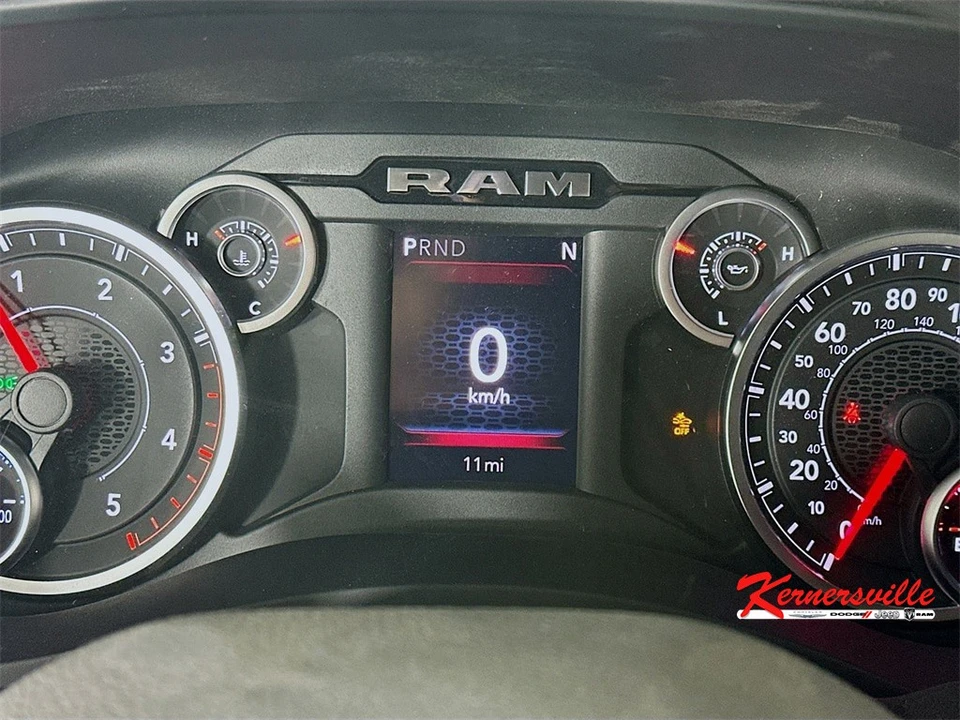 2026 Ram 4500 & 5500 - Image 11 of 21