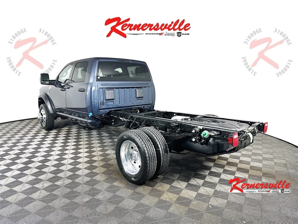 2026 Ram 4500 & 5500 - Image 5 of 21