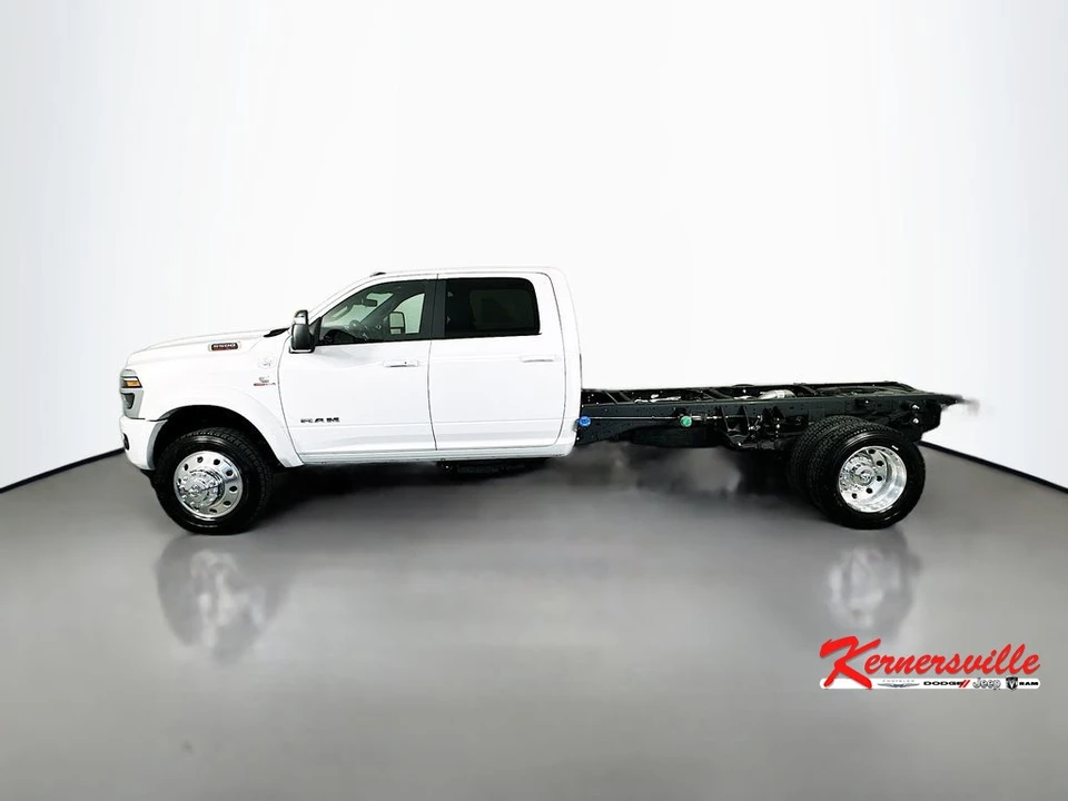 2026 Ram 4500 & 5500 - Image 4 of 20