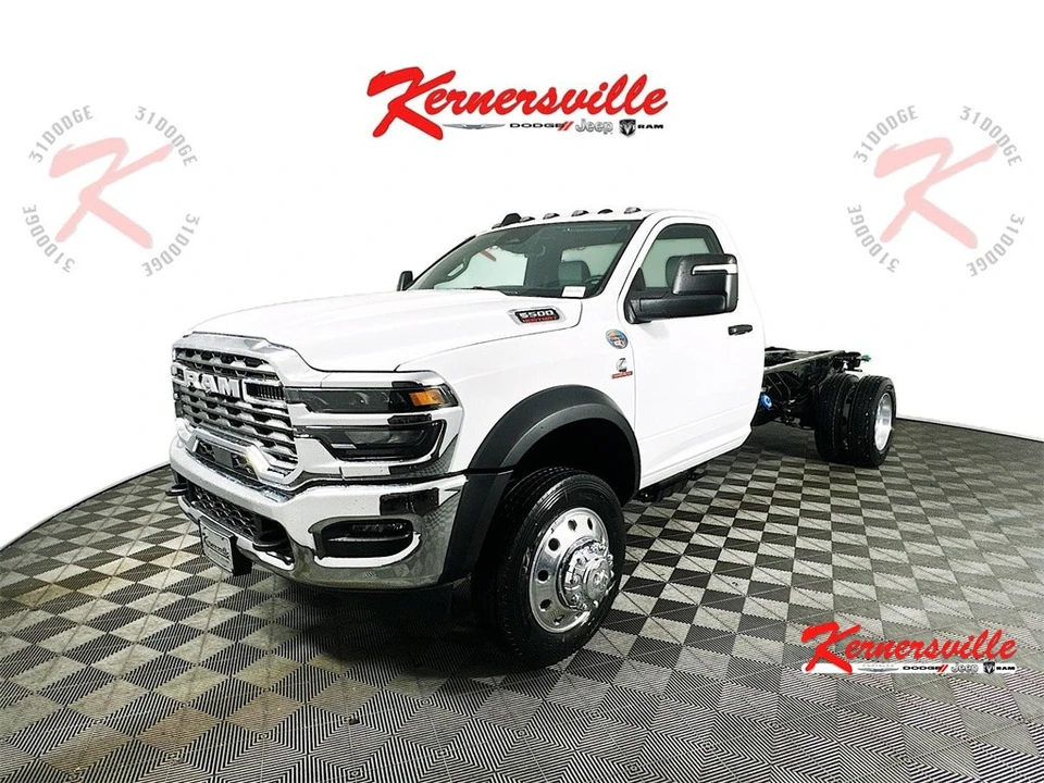 2026 Ram 4500 & 5500 - Image 3 of 12
