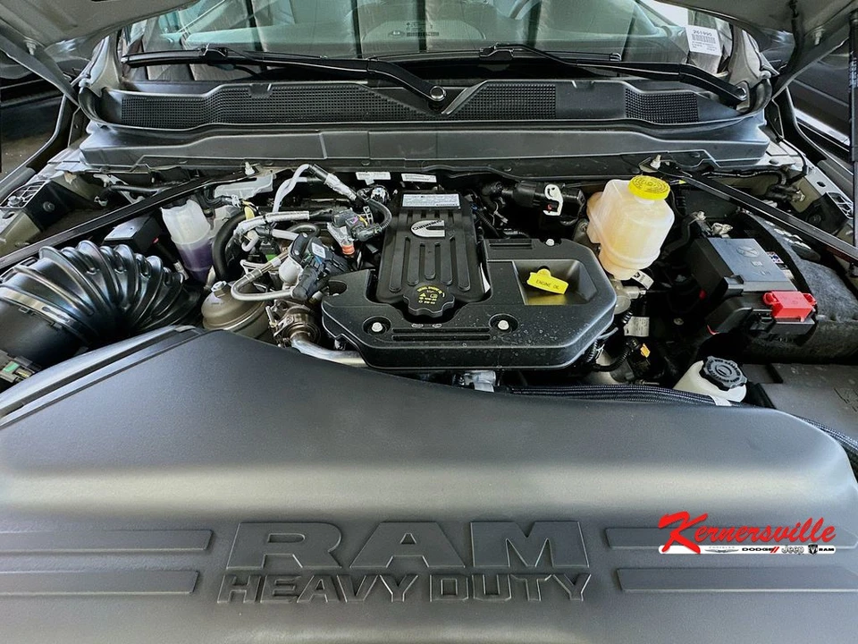 2026 Ram 4500 & 5500 - Image 16 of 20