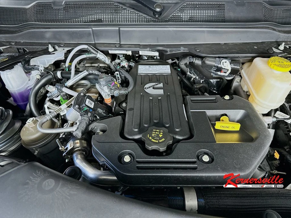 2026 Ram 4500 & 5500 - Image 17 of 21
