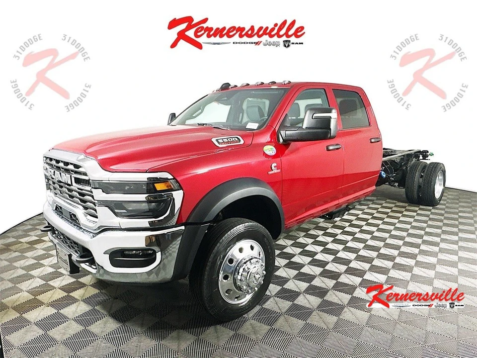 2026 Ram 4500 & 5500 - Image 3 of 12