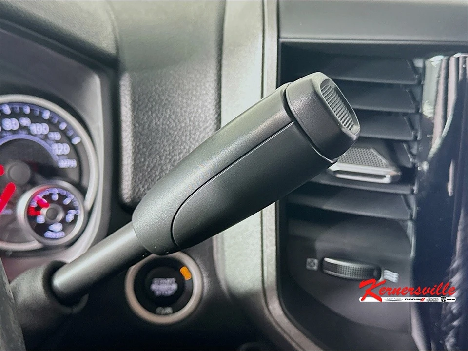 2026 Ram 4500 & 5500 - Image 12 of 18