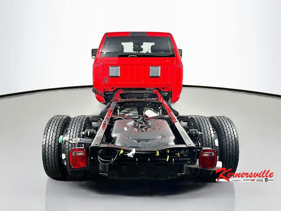 2026 Ram 4500 & 5500 - Image 6 of 21