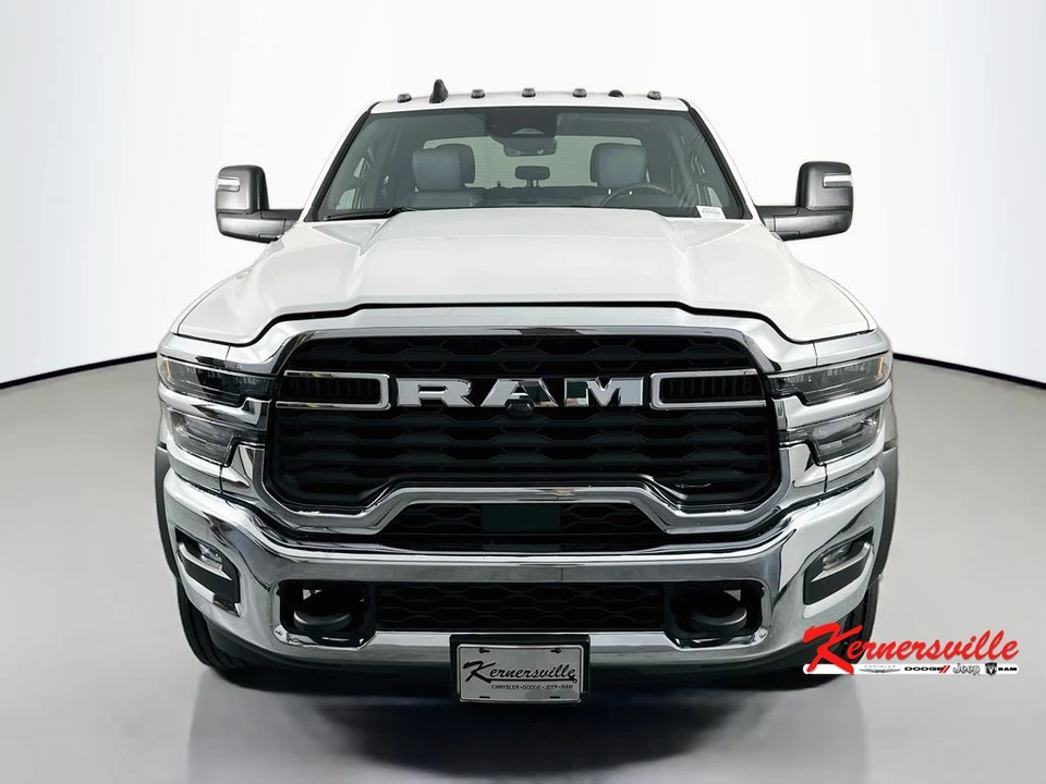 2026 Ram 4500 & 5500 - Image 2 of 20