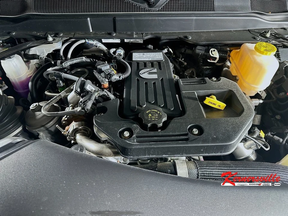 2026 Ram 4500 & 5500 - Image 18 of 24
