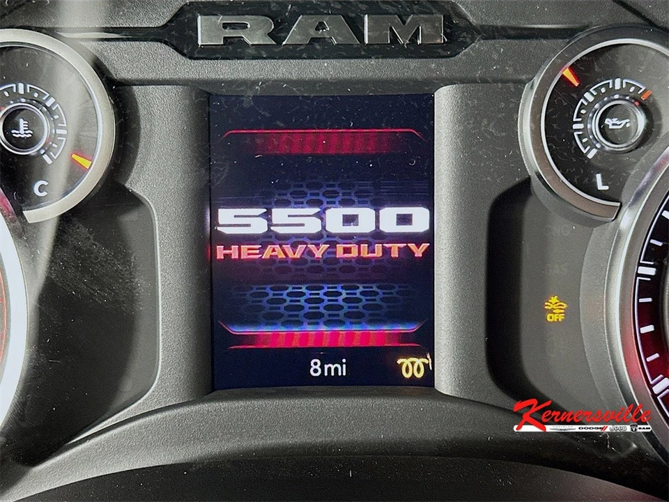 2026 Ram 4500 & 5500 - Image 11 of 21