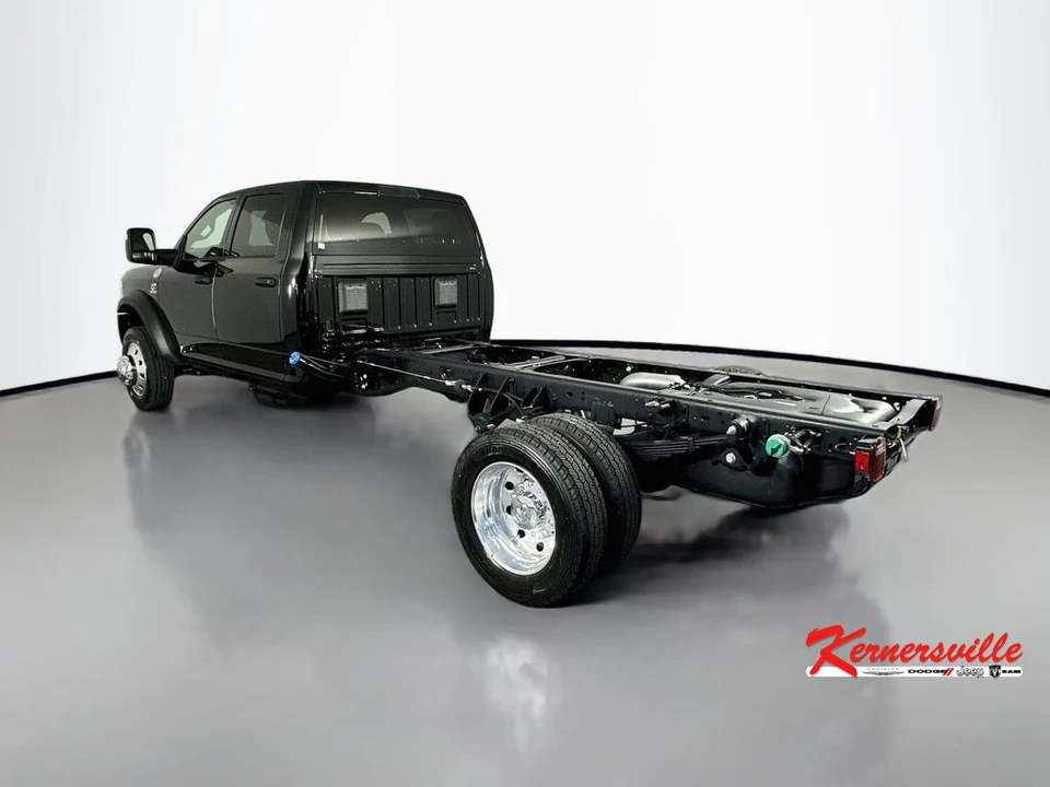 2026 Ram 4500 & 5500 - Image 5 of 20