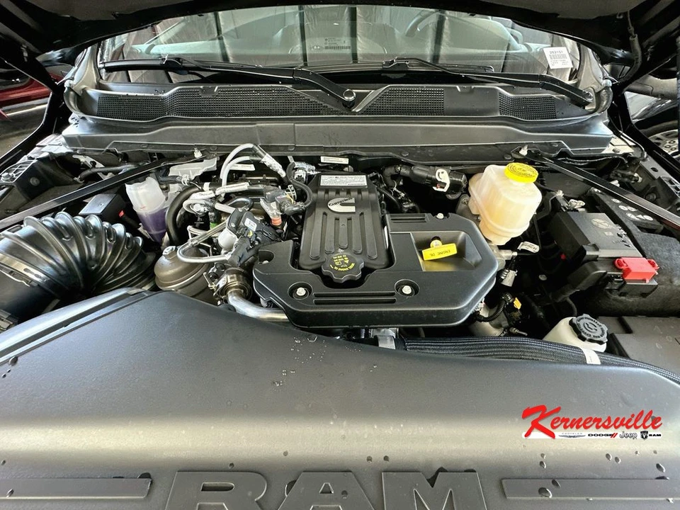 2026 Ram 4500 & 5500 - Image 16 of 20