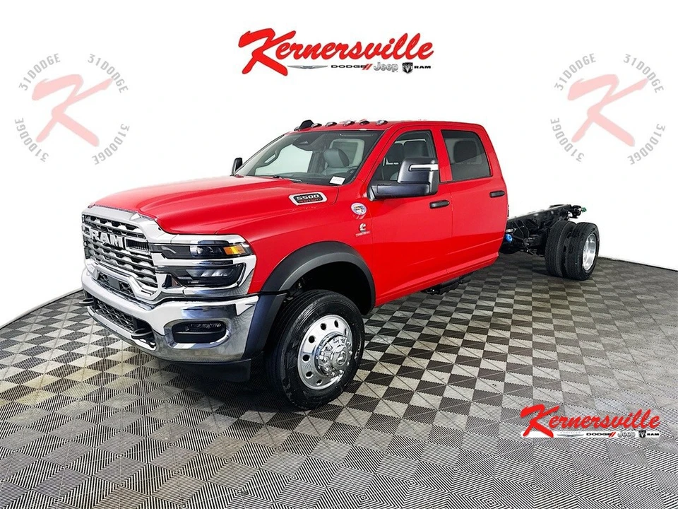 2026 Ram 4500 & 5500 - Image 3 of 12