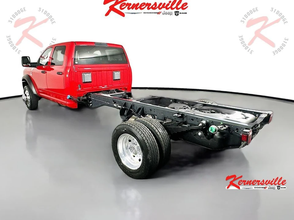 2026 Ram 4500 & 5500 - Image 6 of 21