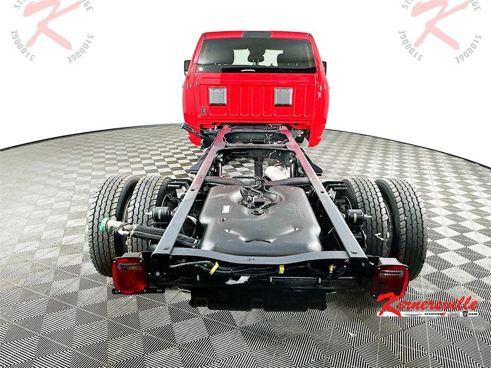 2026 Ram 4500 & 5500 - Image 6 of 12