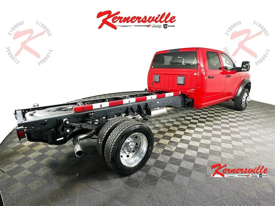 2026 Ram 4500 & 5500 - Image 7 of 12