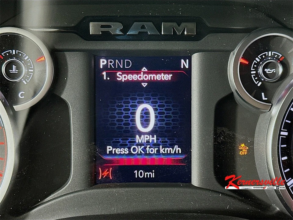 2026 Ram 4500 & 5500 - Image 11 of 12