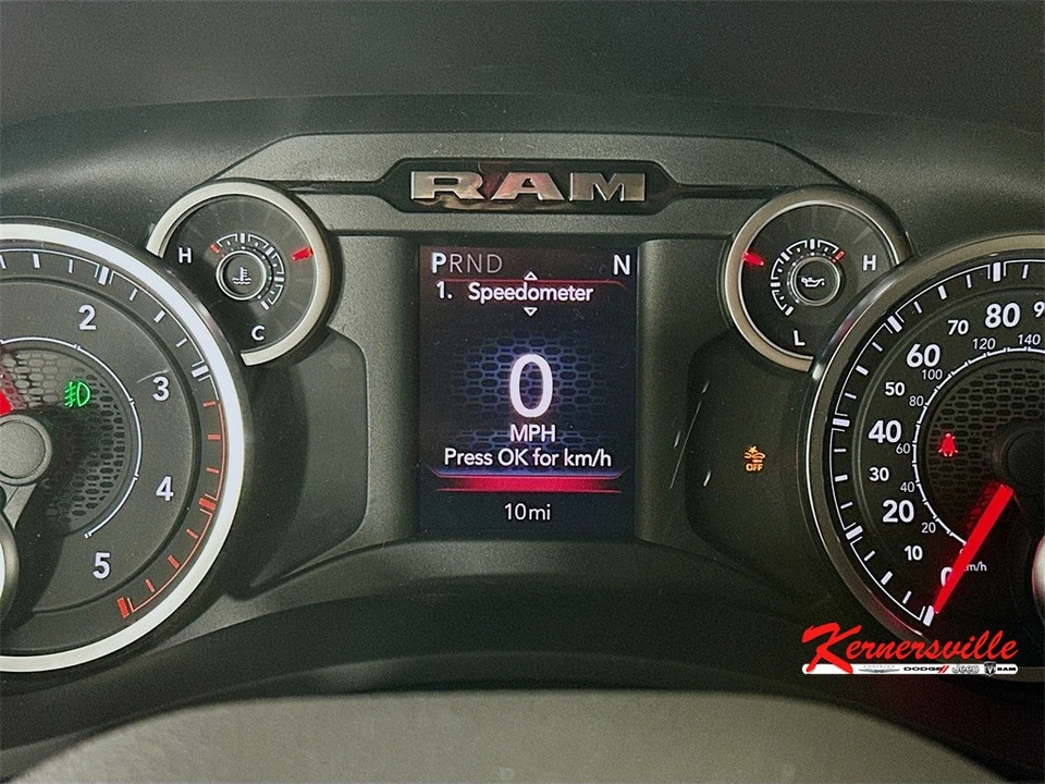 2026 Ram 4500 & 5500 - Image 11 of 21
