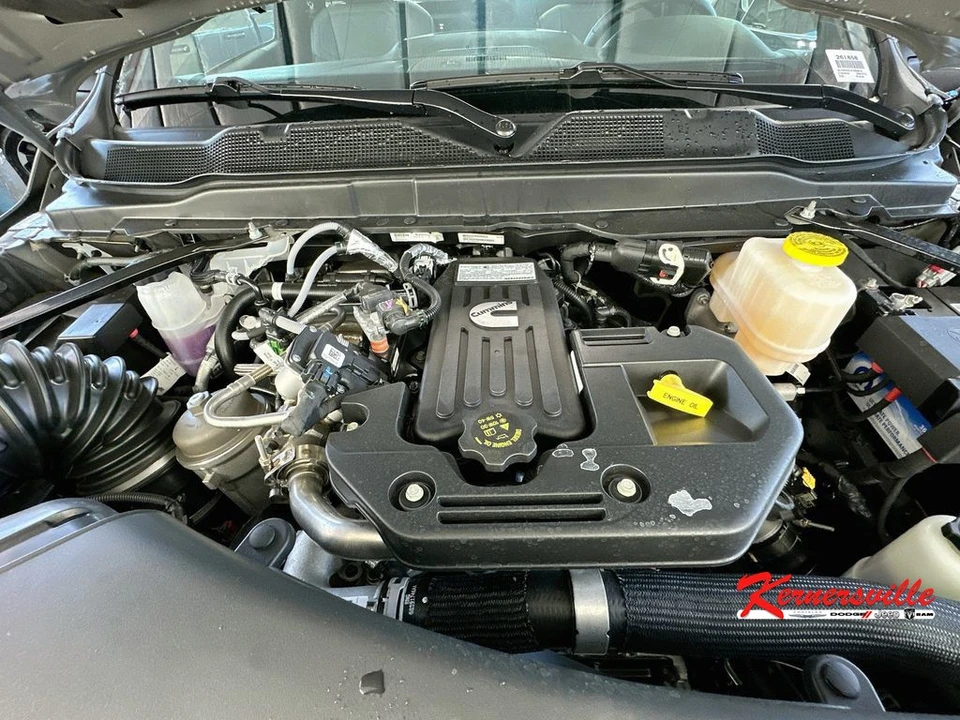 2026 Ram 4500 & 5500 - Image 17 of 21