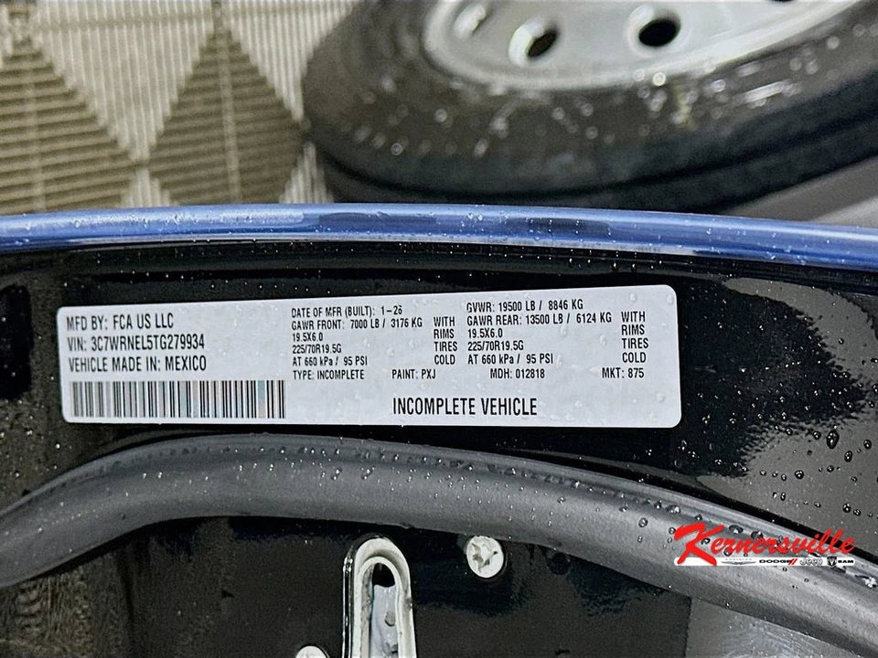 2026 Ram 4500 & 5500 - Image 18 of 20