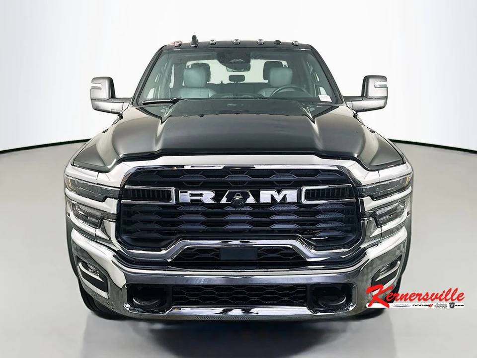 2026 Ram 4500 & 5500 - Image 2 of 21