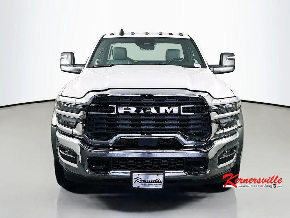 2026 Ram 4500 & 5500 - Image 2 of 21