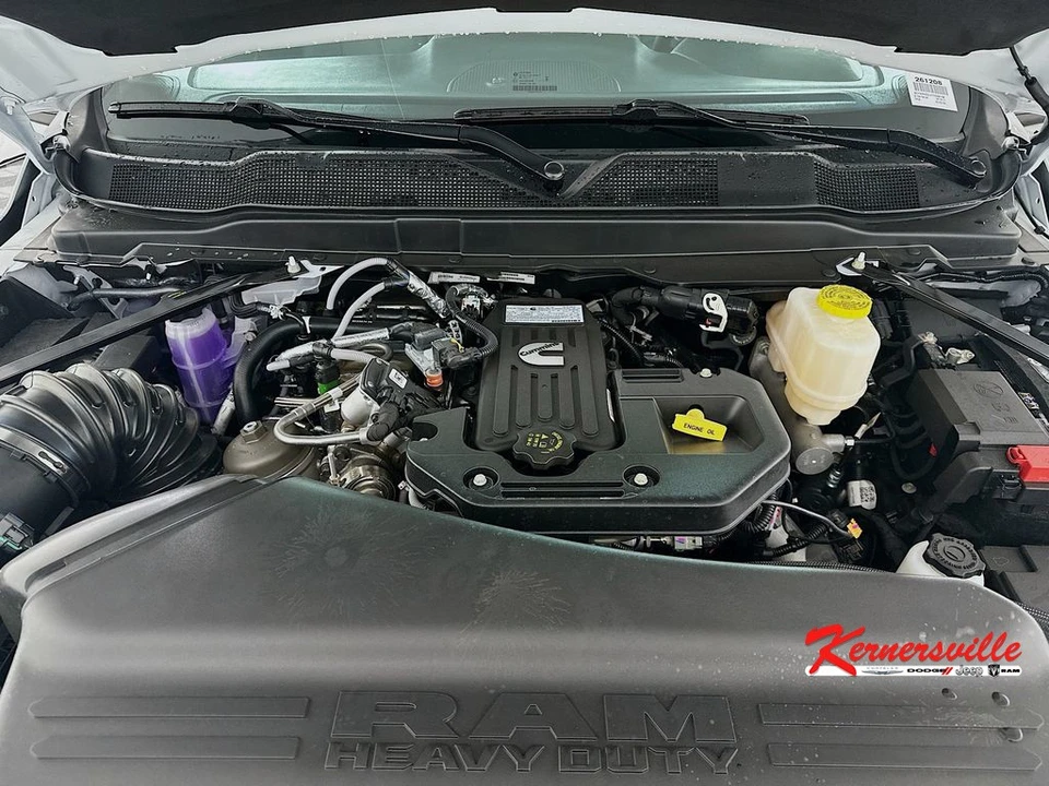 2026 Ram 4500 & 5500 - Image 17 of 21