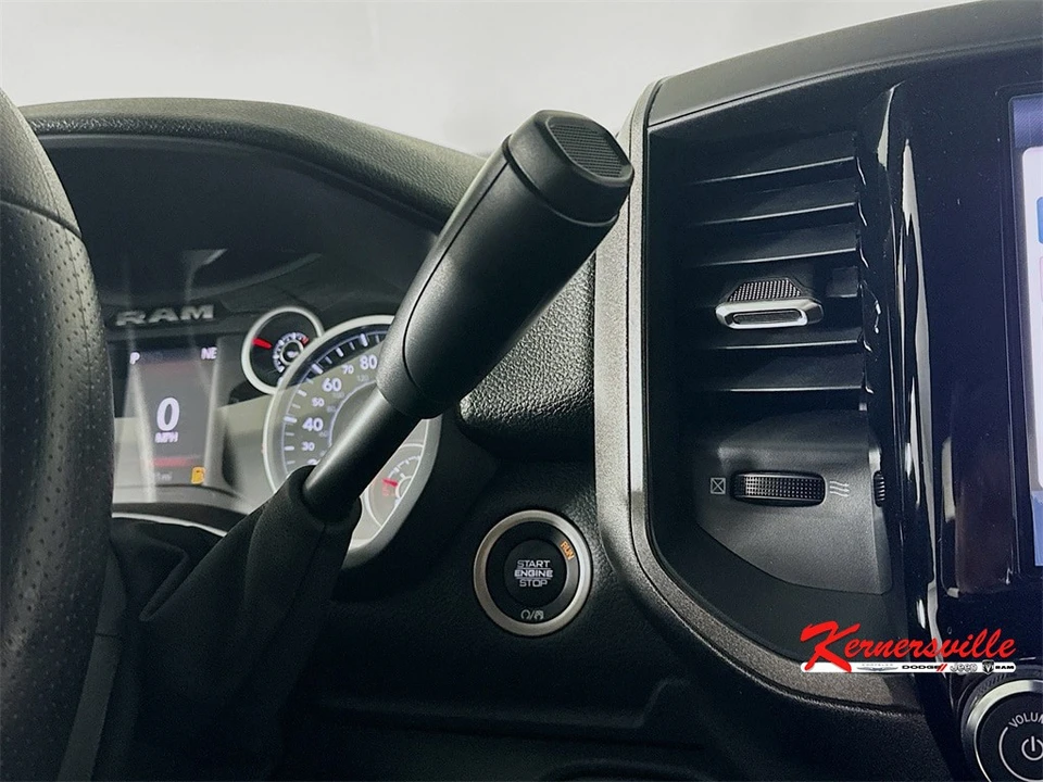 2026 Ram 4500 & 5500 - Image 12 of 21