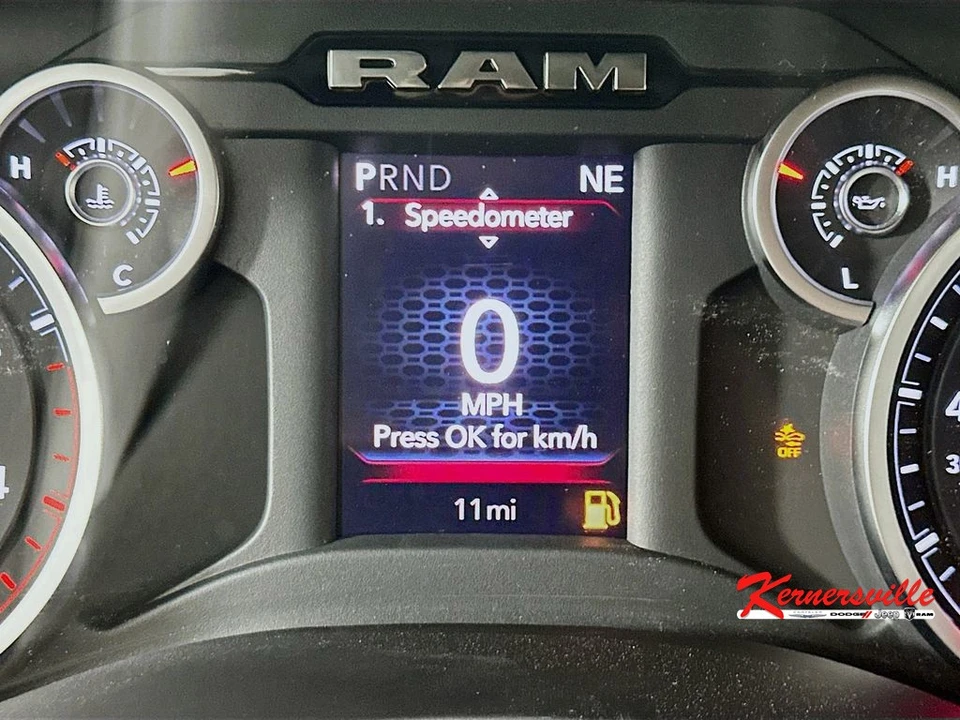 2026 Ram 4500 & 5500 - Image 11 of 12