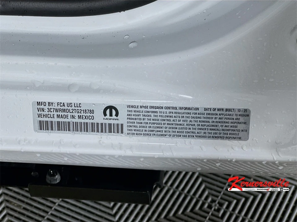 2026 Ram 4500 & 5500 - Image 18 of 21