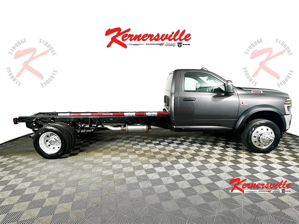 2026 Ram 4500 & 5500 - Image 8 of 21