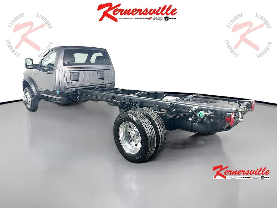 2026 Ram 4500 & 5500 - Image 5 of 21