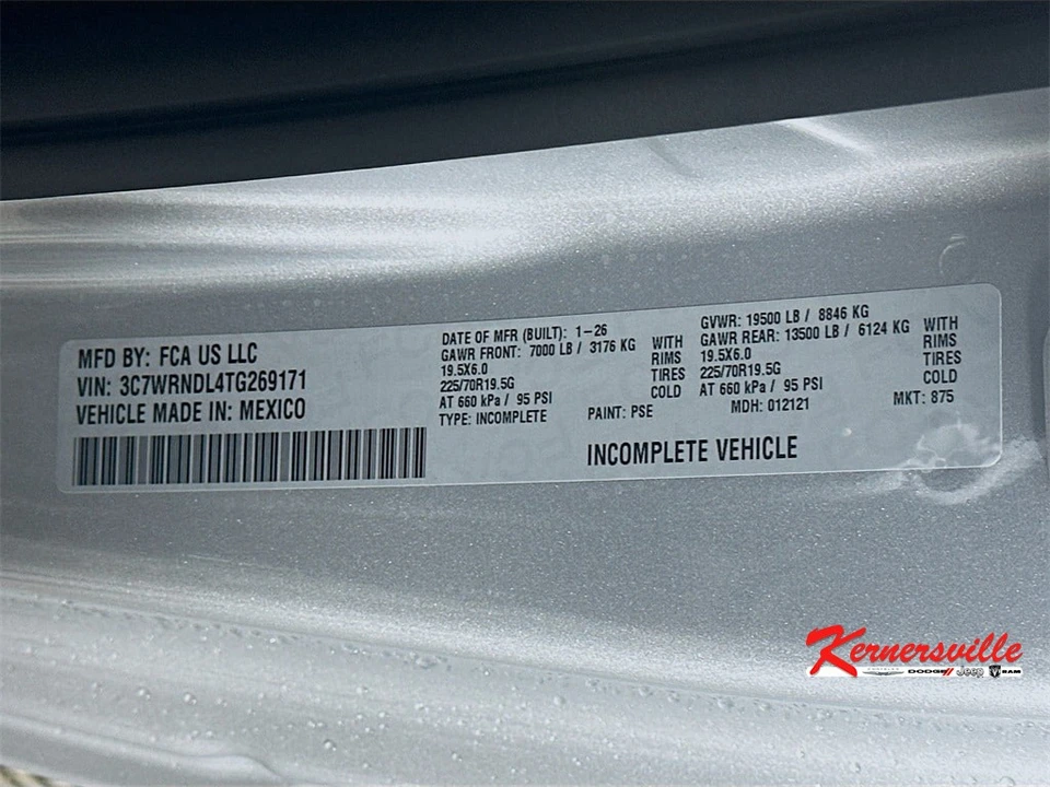 2026 Ram 4500 & 5500 - Image 19 of 21